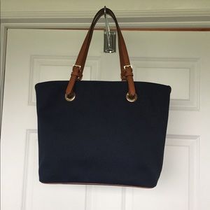 Authentic Michael Kors Jet Set Tote Bag